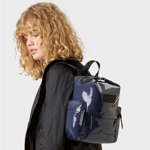 Mini Backpack - Rubberized Leather - Hunter